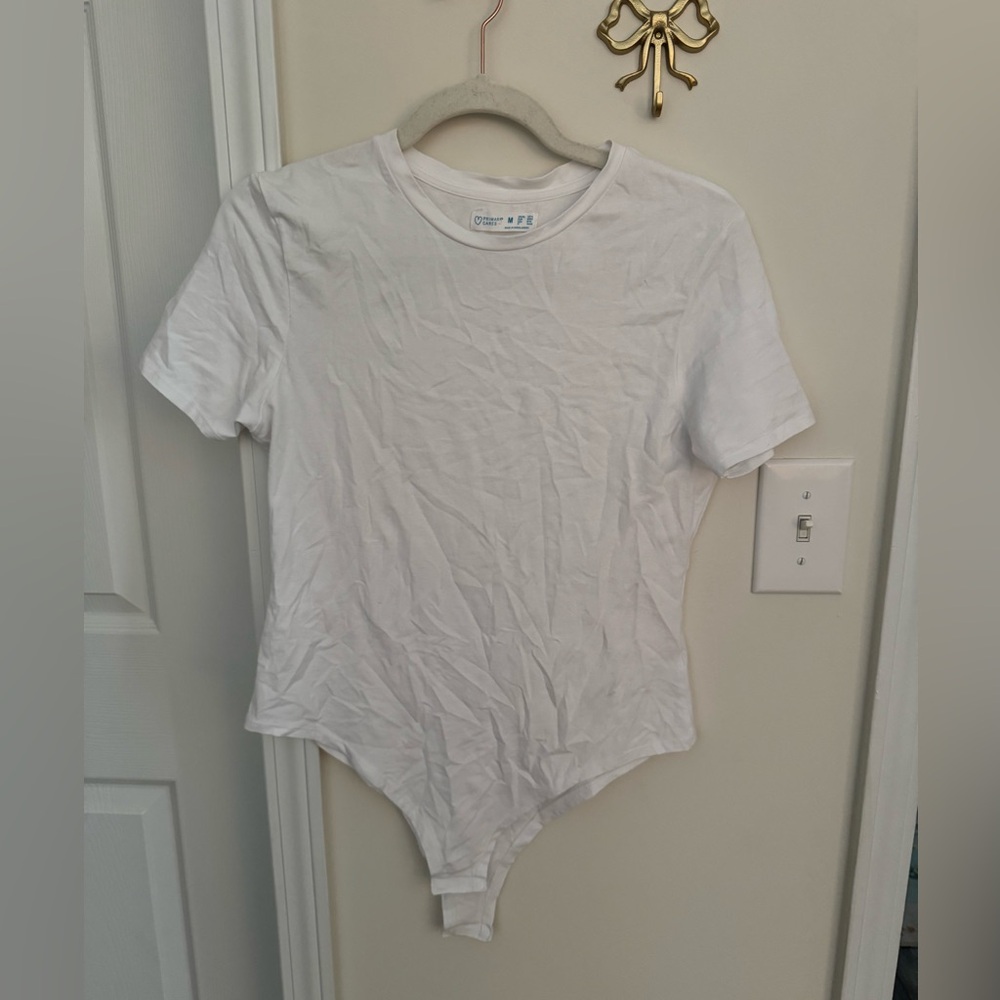 White t shirt bodysuit